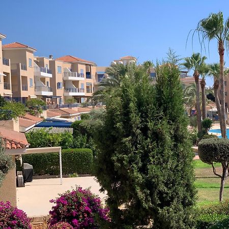 King'S Palace - Spacious 2 Bed, 2 Bath With Sea And Pool Views 파포스 외부 사진