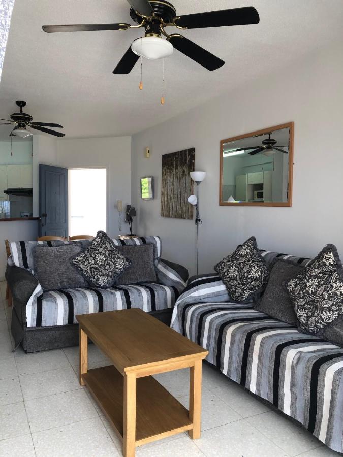 King'S Palace - Spacious 2 Bed, 2 Bath With Sea And Pool Views 파포스 외부 사진