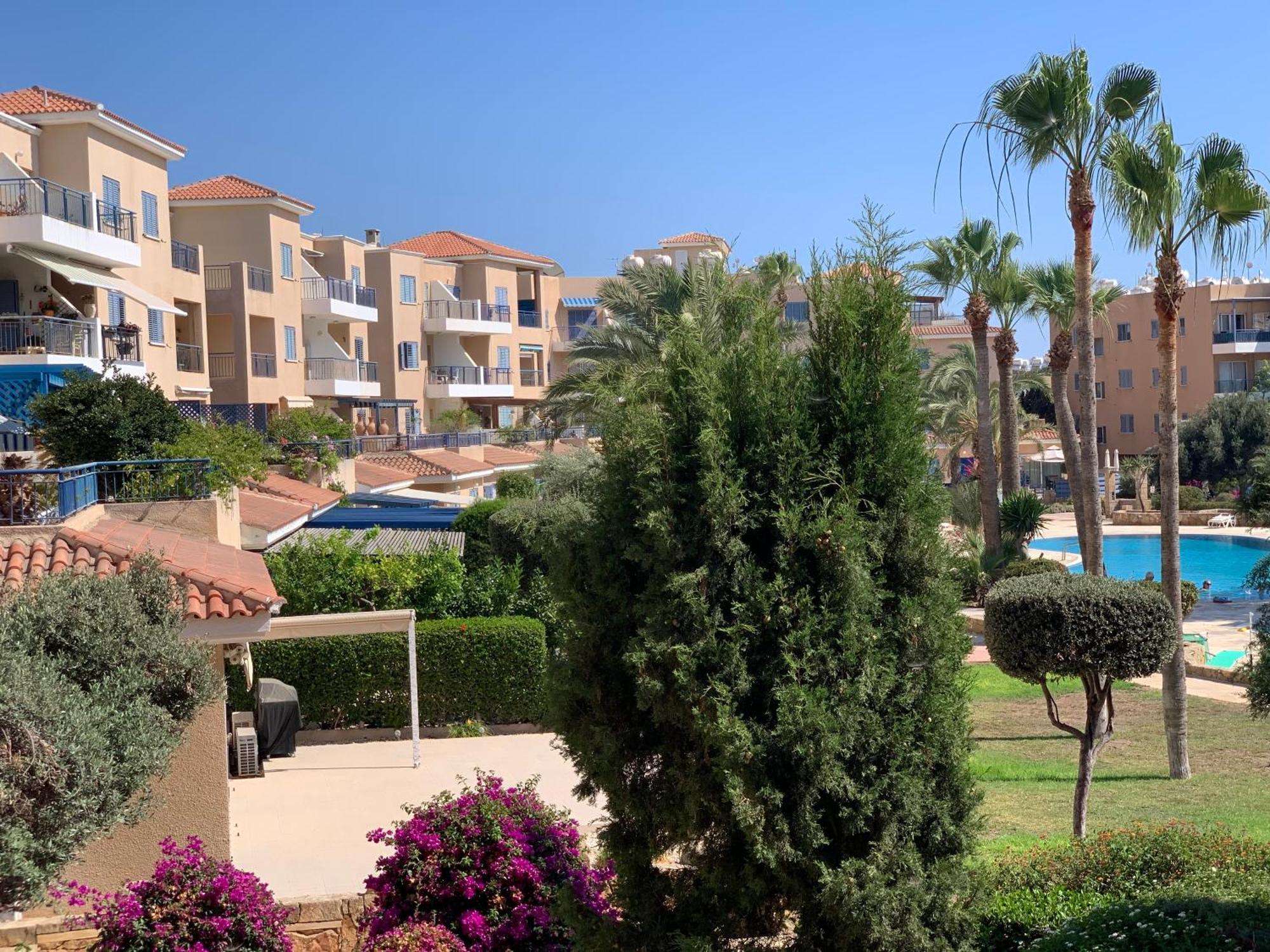King'S Palace - Spacious 2 Bed, 2 Bath With Sea And Pool Views 파포스 외부 사진